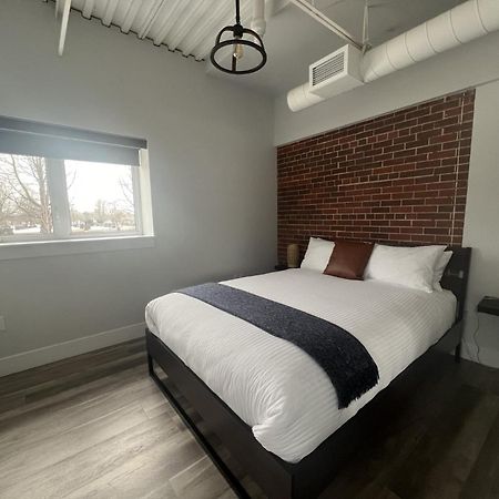 Station 1 By Terra Hospitality Lejlighedshotel Moncton Eksteriør billede
