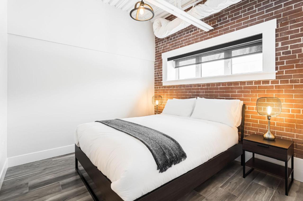 Station 1 By Terra Hospitality Lejlighedshotel Moncton Eksteriør billede