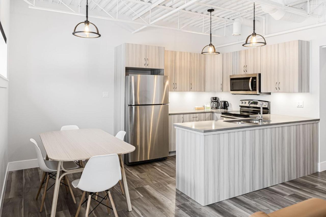 Station 1 By Terra Hospitality Lejlighedshotel Moncton Eksteriør billede