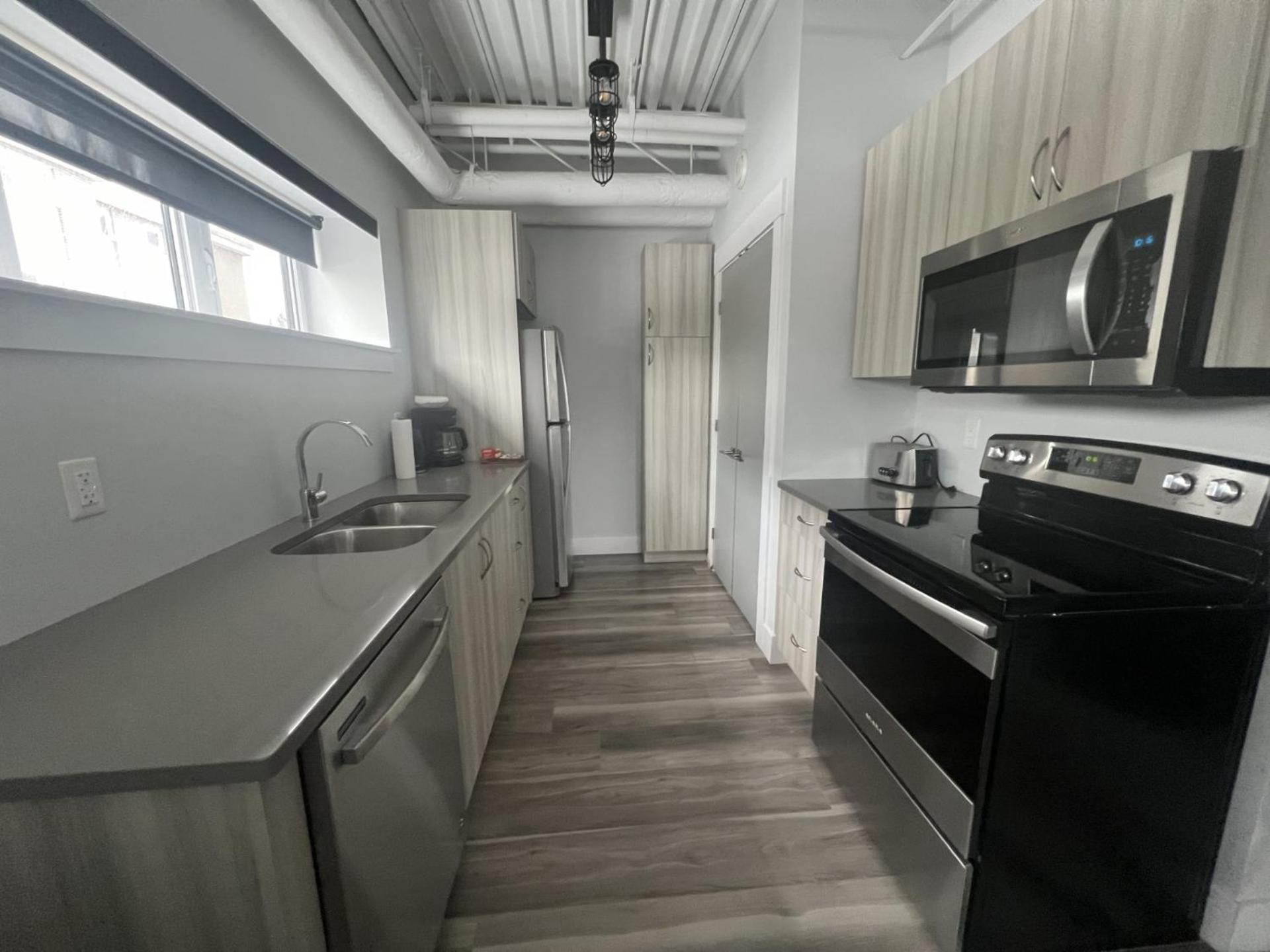 Station 1 By Terra Hospitality Lejlighedshotel Moncton Eksteriør billede