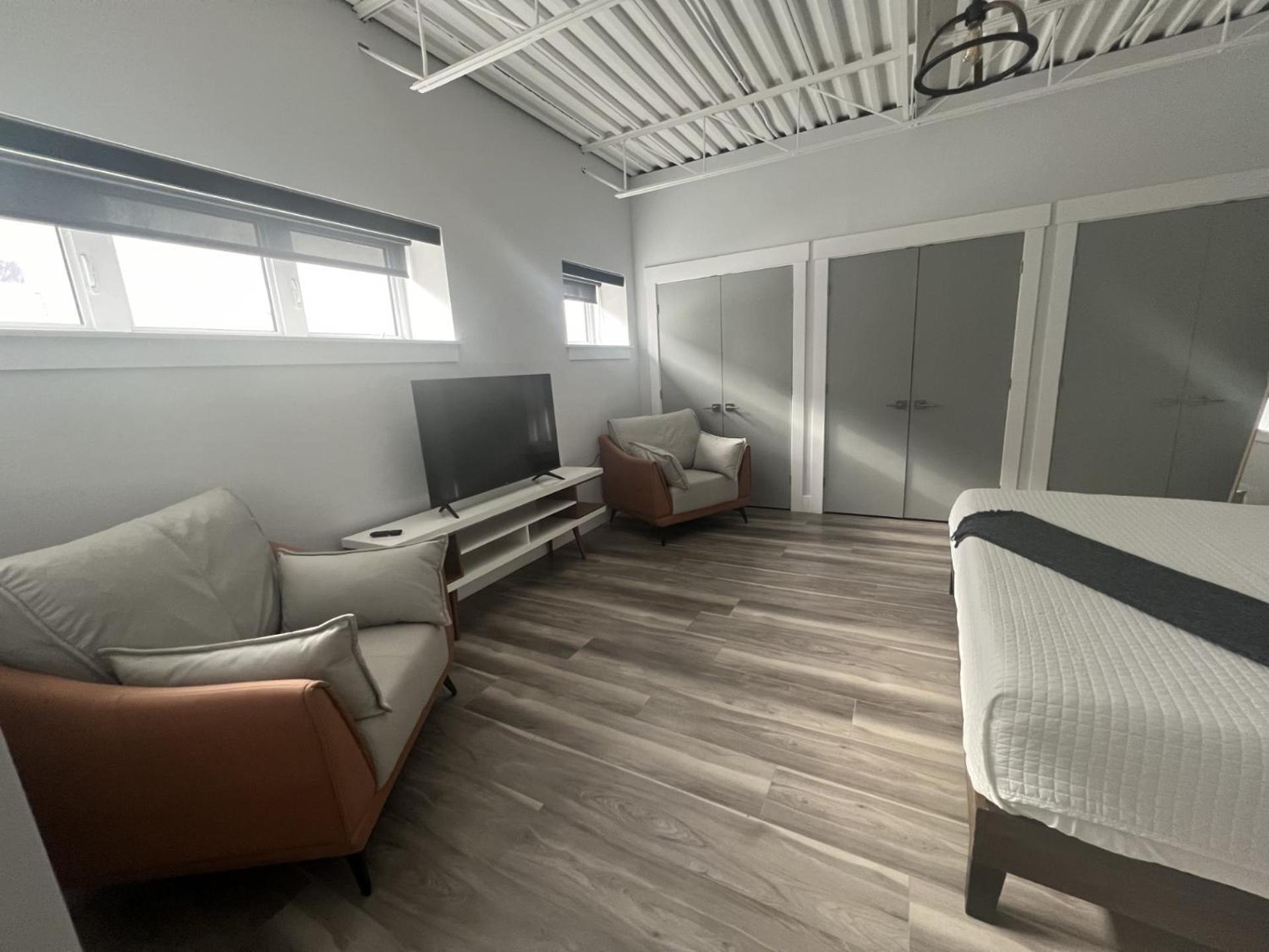 Station 1 By Terra Hospitality Lejlighedshotel Moncton Eksteriør billede